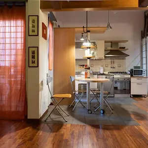  Appartamento Gandhi Homes Italia