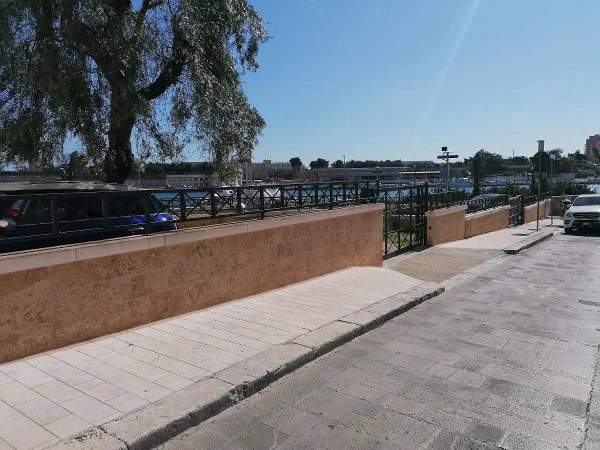 Holiday home Centro Storico Mare Fuori Villa Brindisi Italy