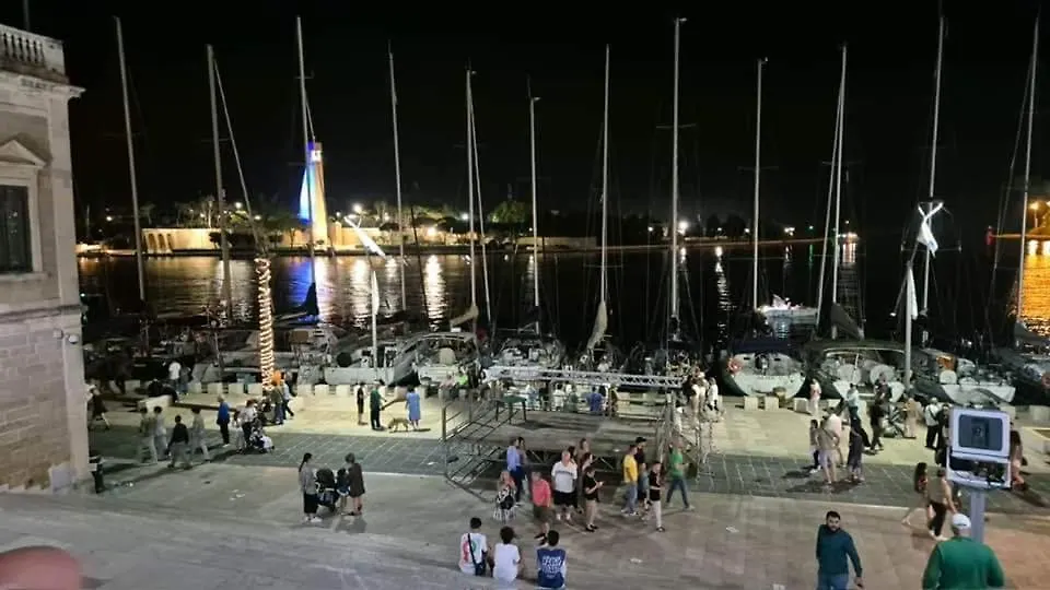 Centro Storico Mare Fuori Villa Brindisi Italy